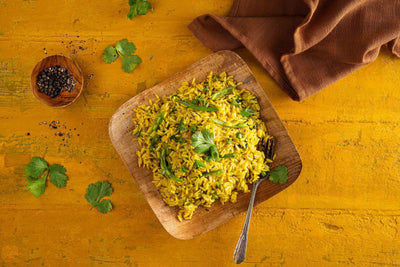 Plat d'accompagnement de riz à l'indienne à déguster chez soi, dans le confort de la maison. Plat cuisiné déjà tout cuit, nutritif et santé. Sans gaspillage alimentaire!